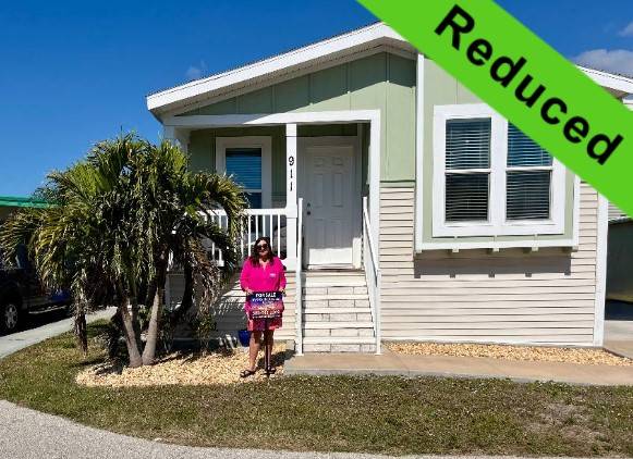 Mobile home for sale in Venice, FL